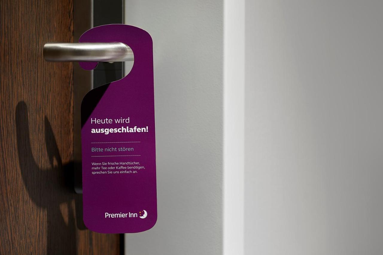 Premier Inn Saarbruecken City Centre Dış mekan fotoğraf