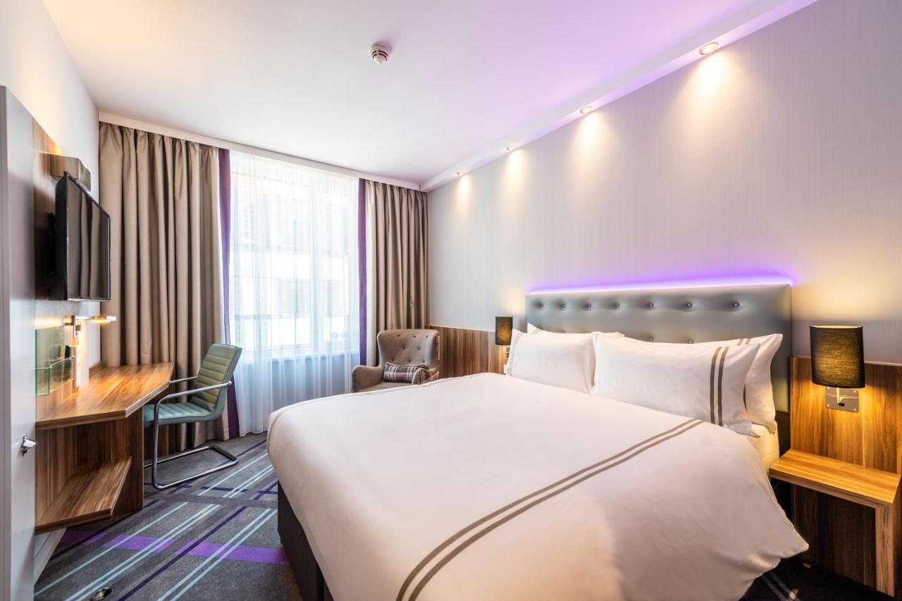 Premier Inn Saarbruecken City Centre Dış mekan fotoğraf