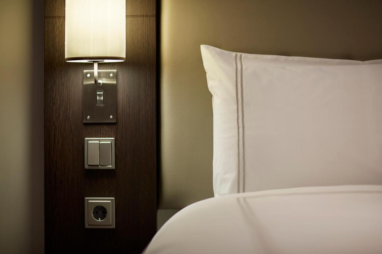 Premier Inn Saarbruecken City Centre Dış mekan fotoğraf